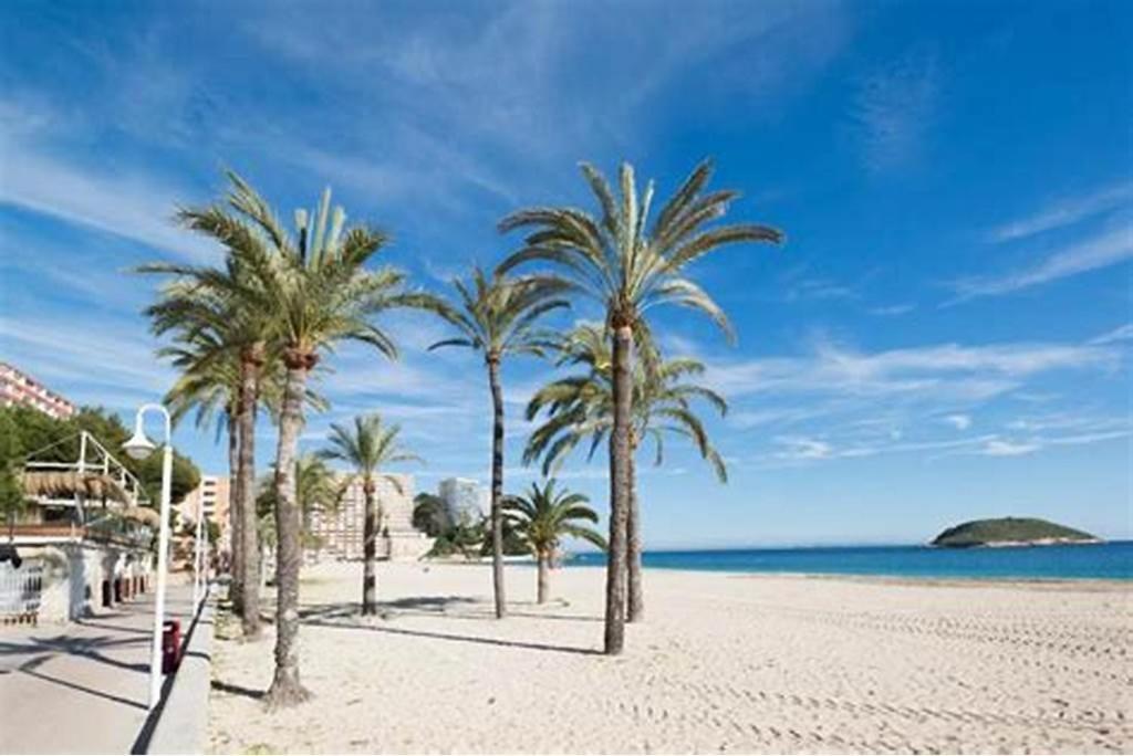 Sand1-Apartamento En La Playa, Centrico, Parking Y Clima Apartman Roses Kültér fotó